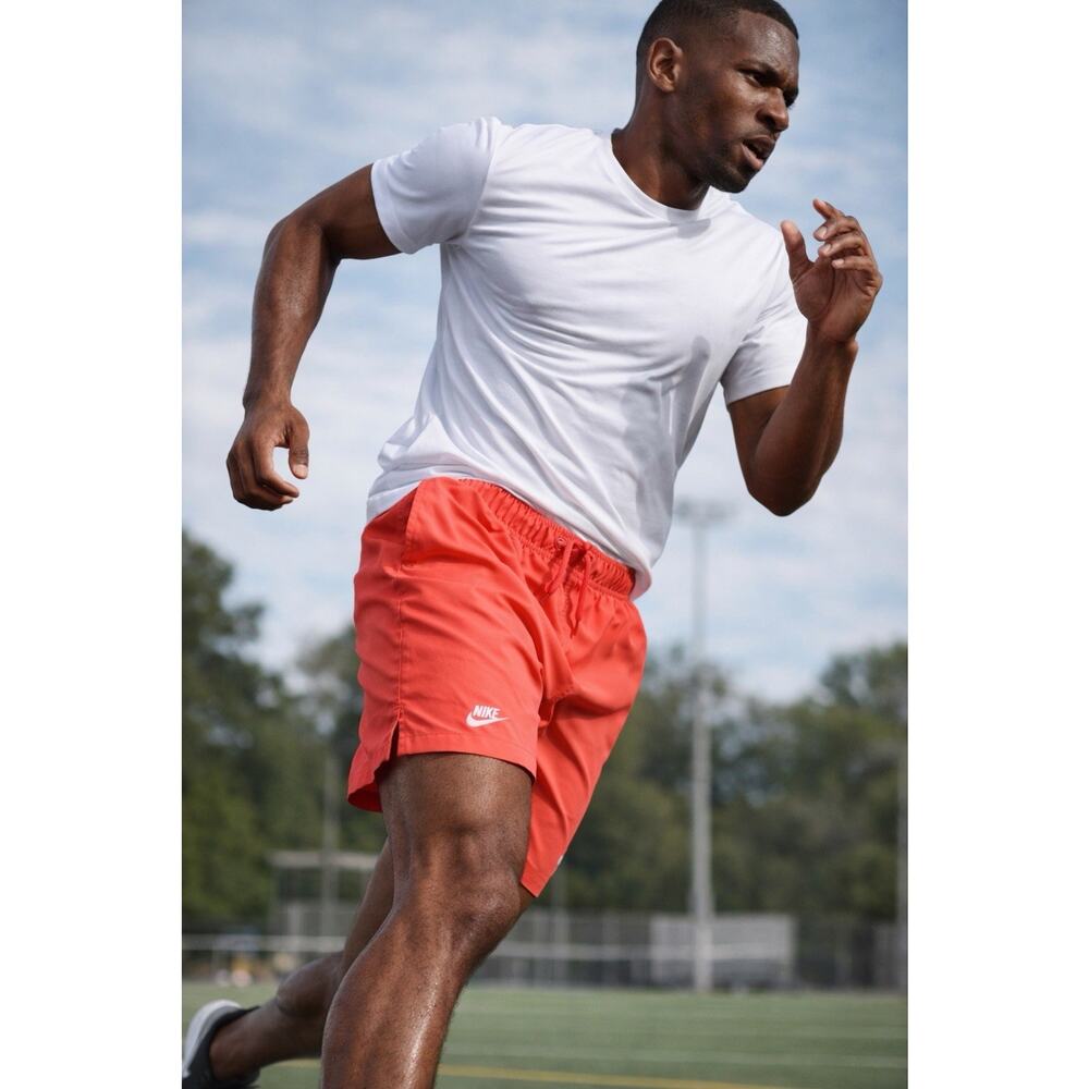 Nike Woven Shorts Mens Small Magic Ember Mesh Lined Gym Essentials Casual